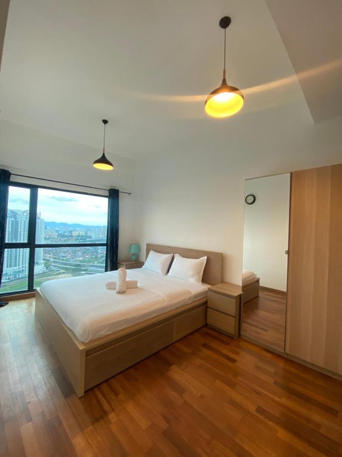 קואלה לומפור Reizz Residence By Leo Suites מראה חיצוני תמונה