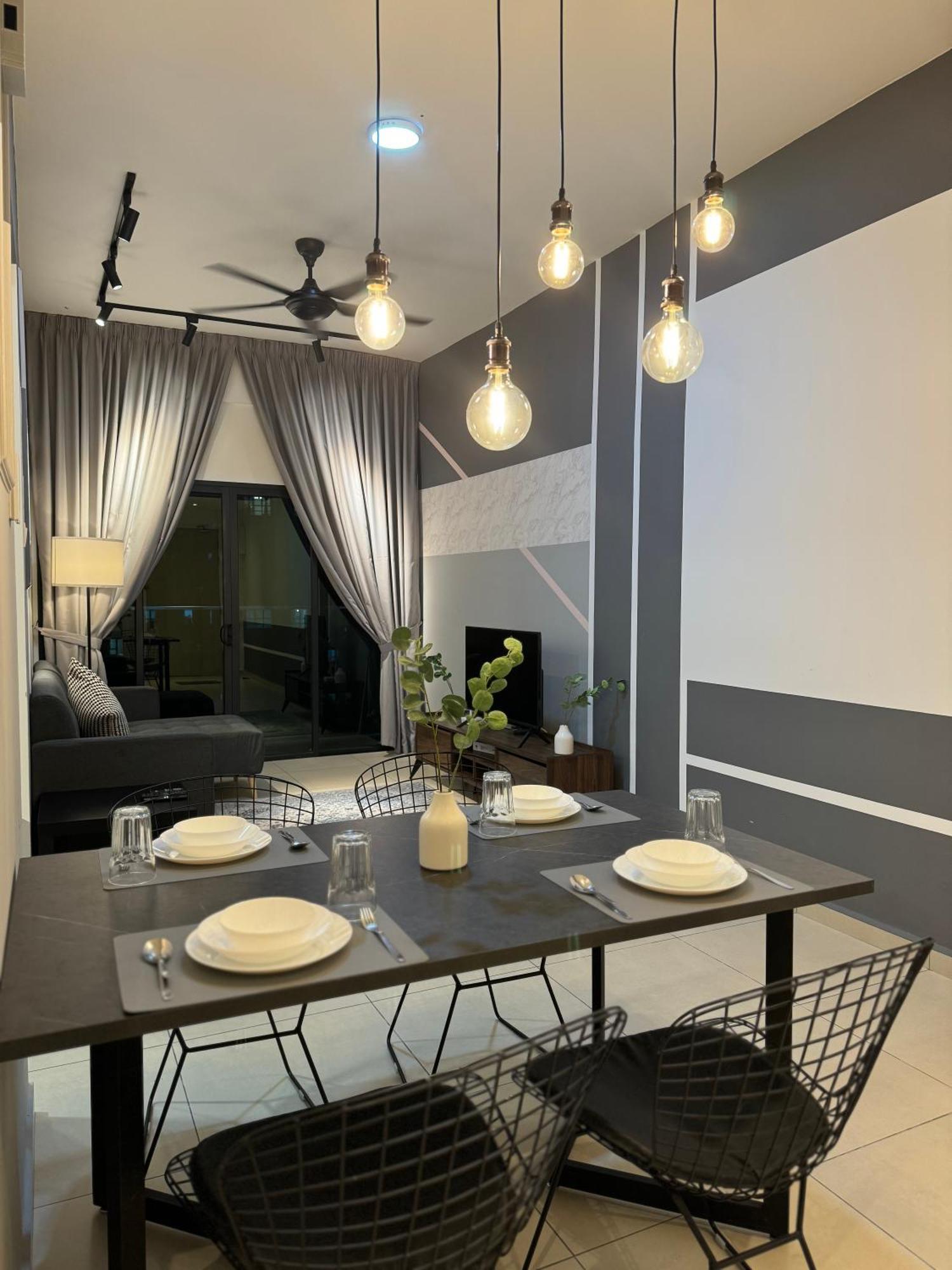 קואלה לומפור Reizz Residence By Leo Suites מראה חיצוני תמונה